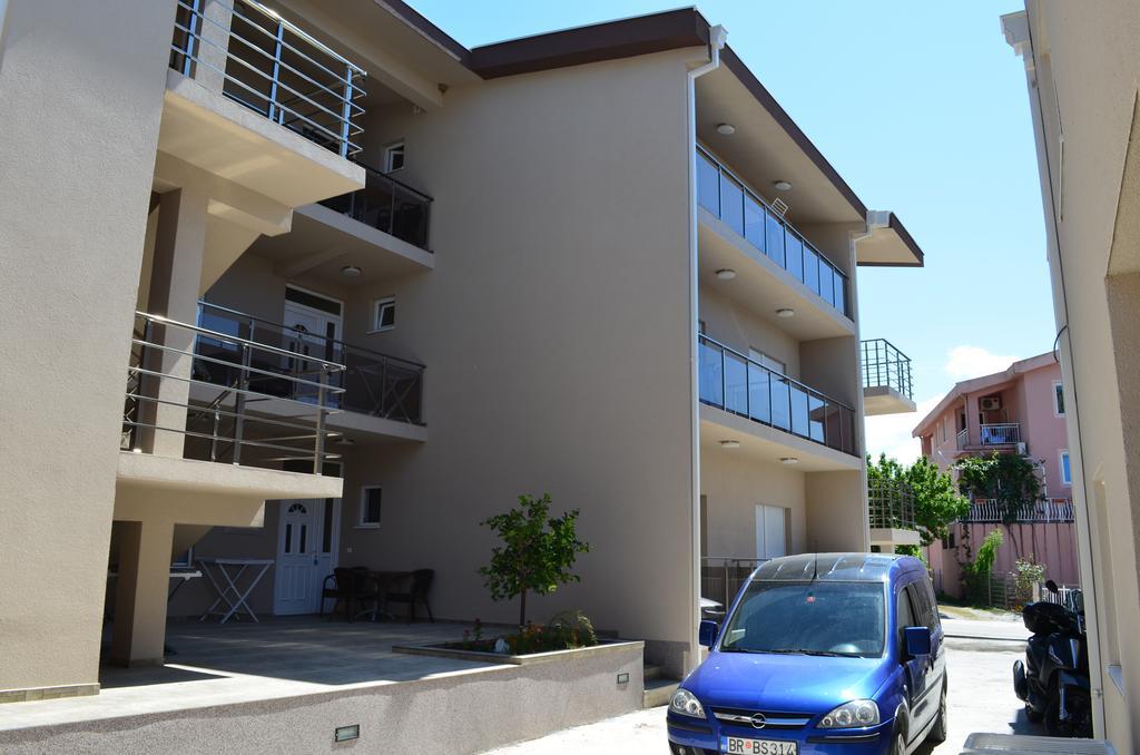 Apartments Md Lux 2 Sutomore Kültér fotó