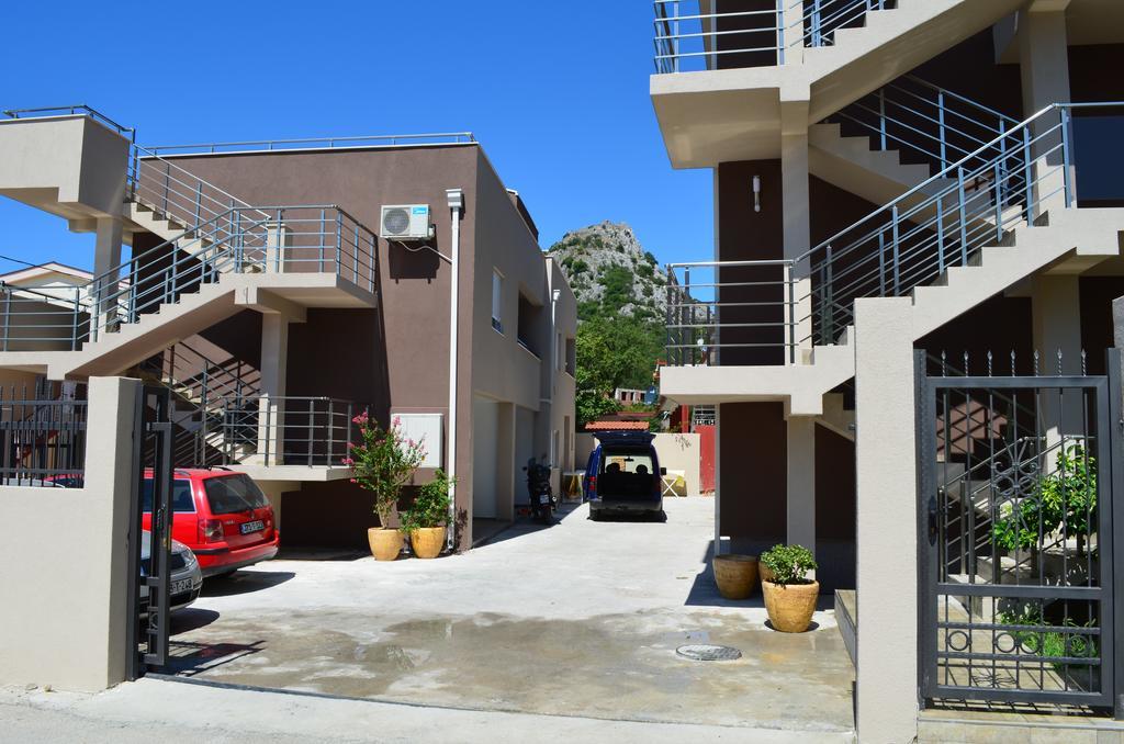Apartments Md Lux 2 Sutomore Kültér fotó